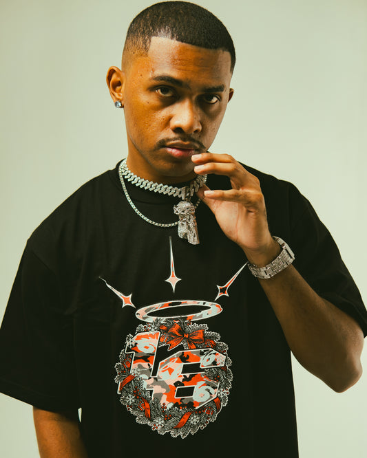 ORNAMENT Tee in Black