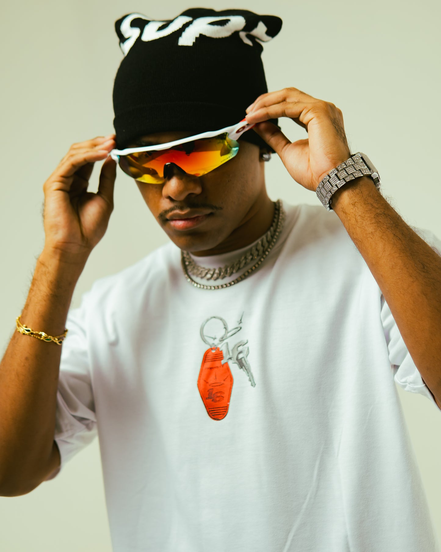 16 Keys Tee in White