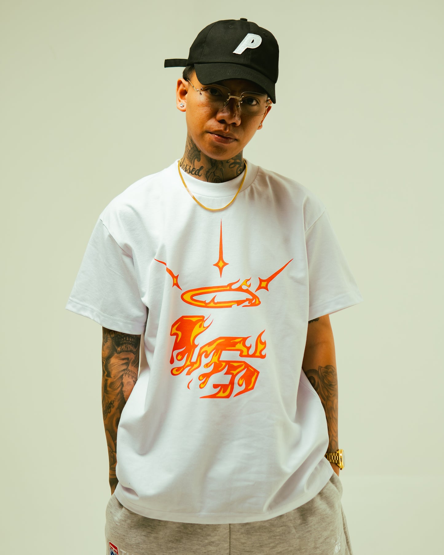 16 RED FLAME LOGO Tee in White