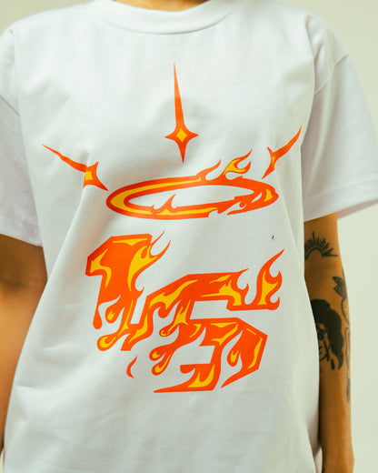 16 RED FLAME LOGO Tee in White