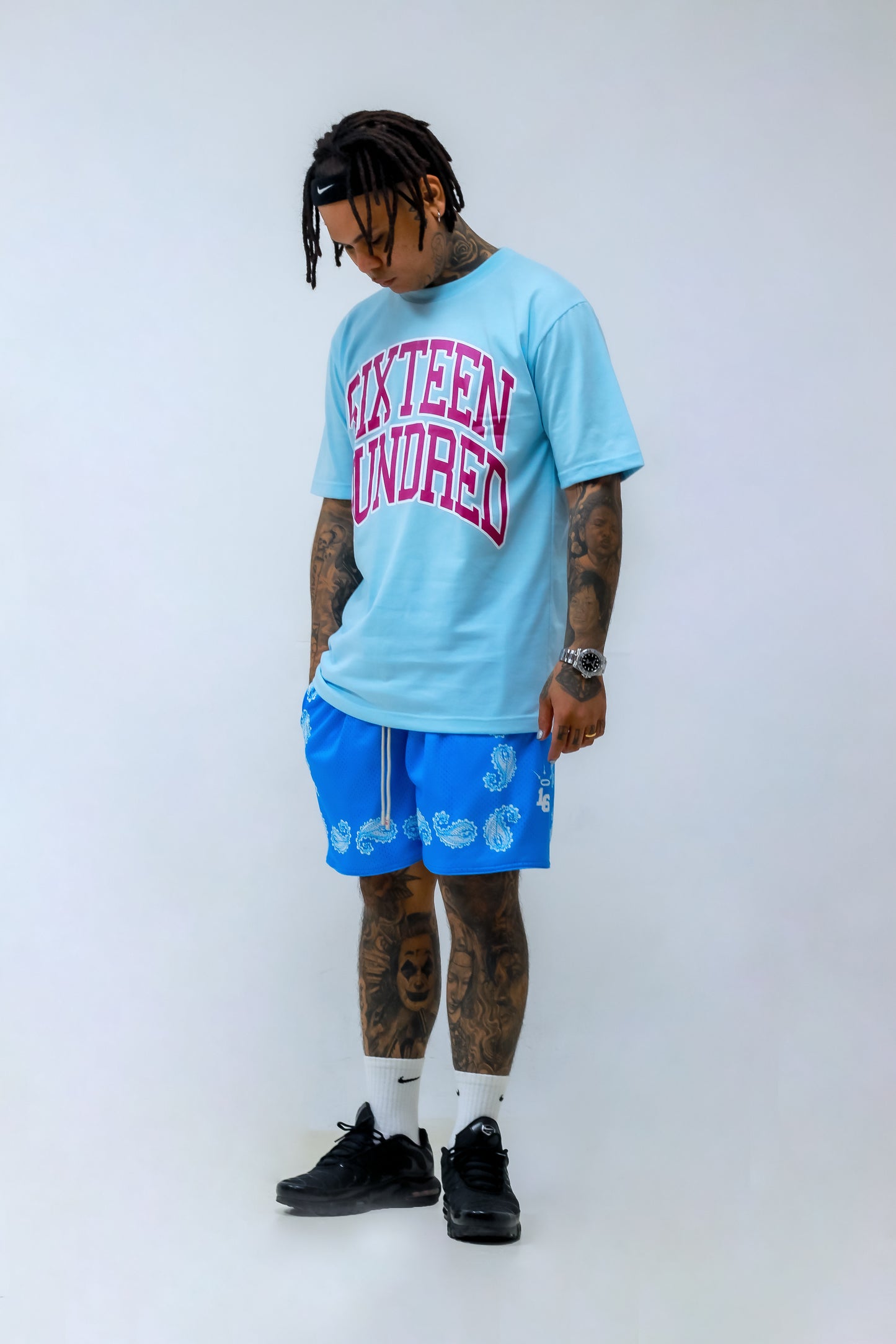 STILL PUSHIN P Tee in Sky Blue
